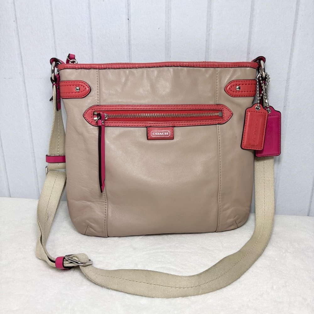 COACH VINTAGE DAISY SPECTATOR TAN ORANGE PINK CROSSBODY BAG